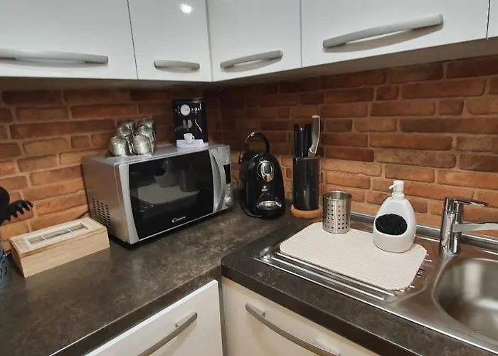 Station Between Dragon And Triple Bridges * Lubiana