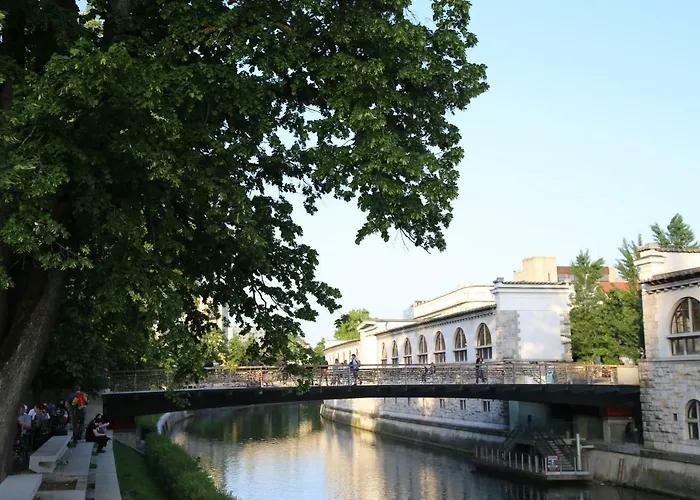 Station Between Dragon And Triple Bridges Appartamento Lubiana