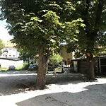 Апартаменты Station Between Dragon And Triple Bridges Любляна