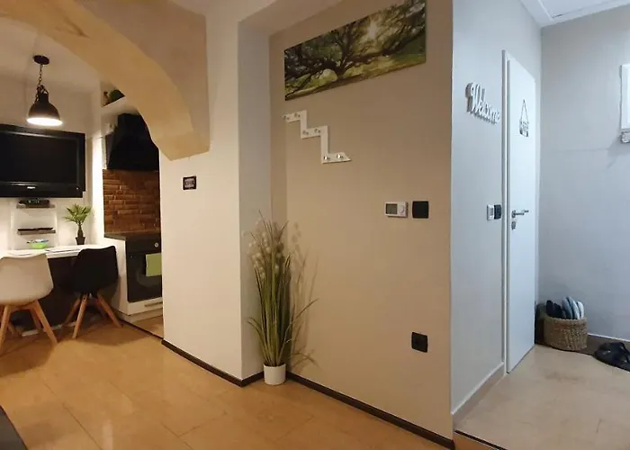 Appartement Station Between Dragon And Triple Bridges *