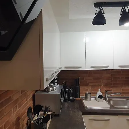 Station Between Dragon And Triple Bridges Lejlighed Ljubljana